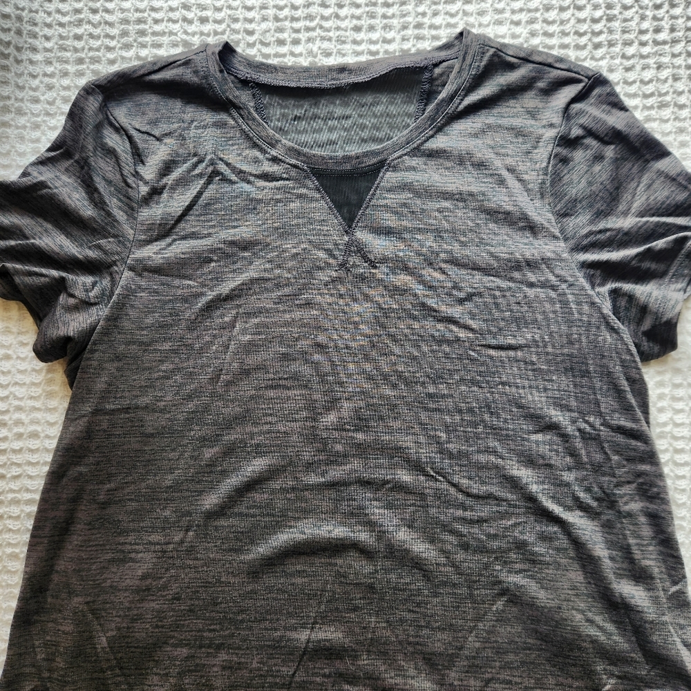 gray mesh active top